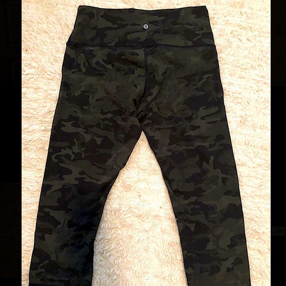 lululemon athletica Pants - Dark camouflage Lululemon capris